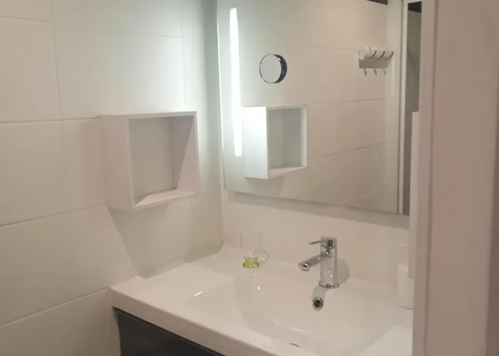 Bed and Breakfast Maison Avec Piscine, Ker Animheart